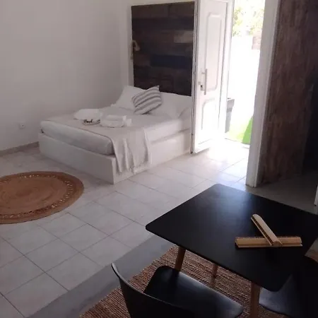 Ammos Luxury Apartment Aliki (Paros)