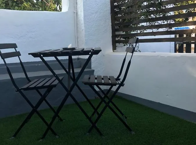 Ammos Luxury Apartamento Alikí